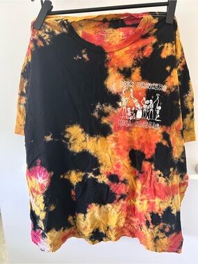 Tie-Dye "Beer Drinkers Hell Raisers" Graphic Tee